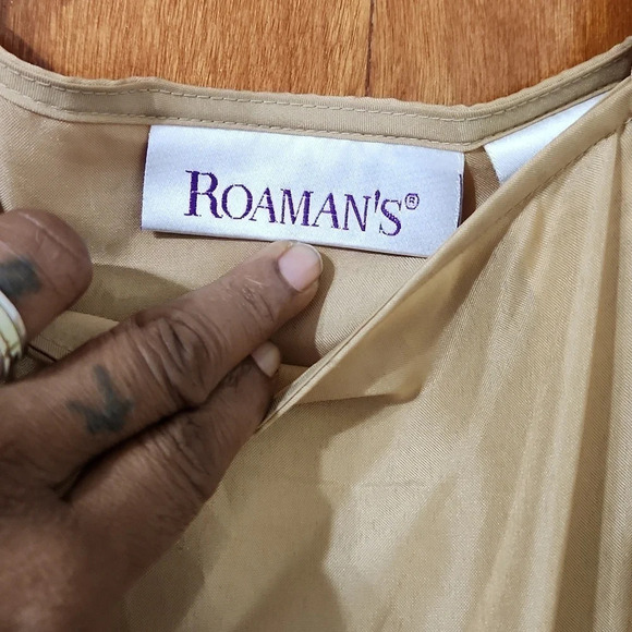 NWOT-Roman's dress - Picture 4 of 6